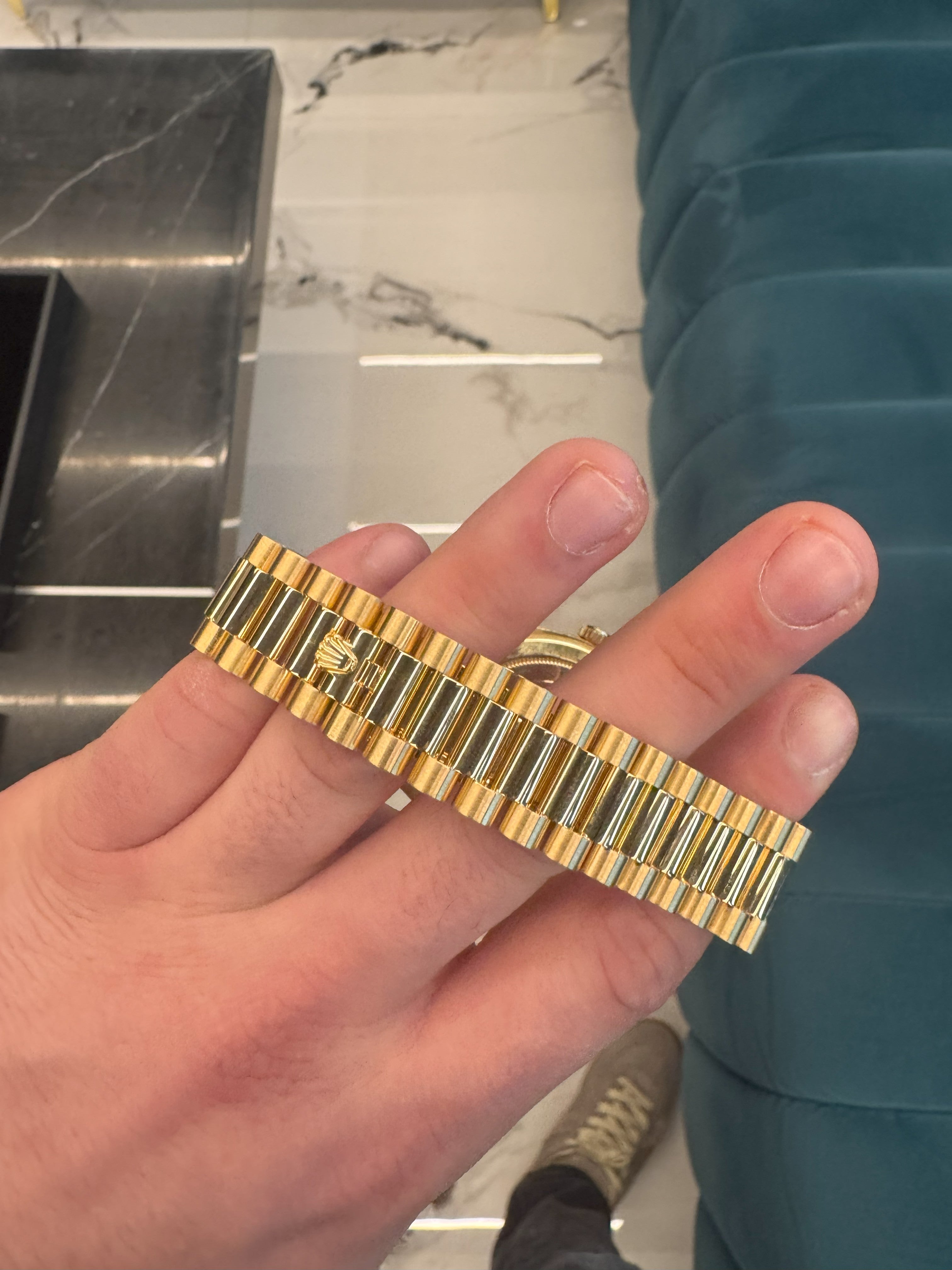 Rolex Day-Date 40mm 18k Gold Champagne Baguette Dial 228238