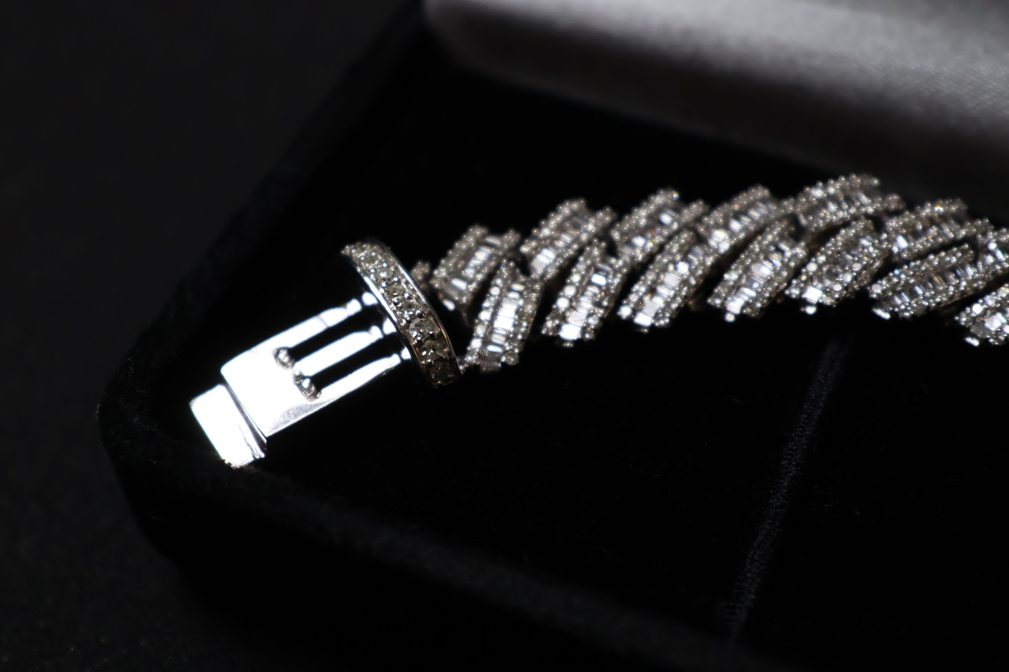10K Solid White Gold Diamond Bracelet